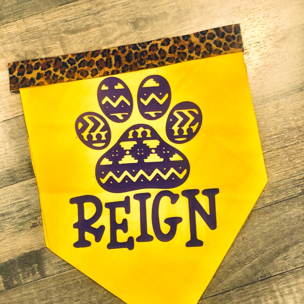 Custom dog bandanas